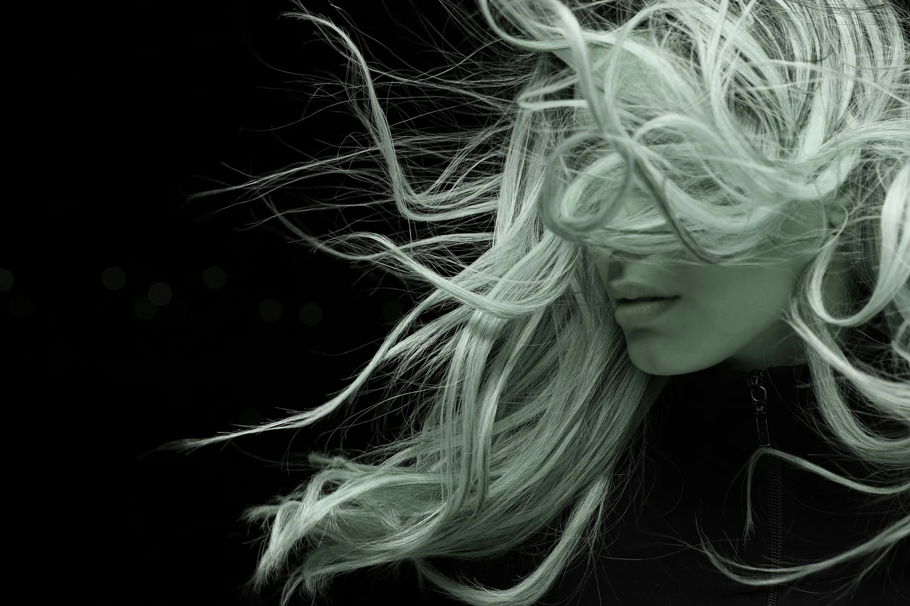 Non perdere la brillantezza dei tuoi capelli: correggi questo errore nella routine Non perdere la brillantezza dei tuoi capelli: correggi questo errore nella routine