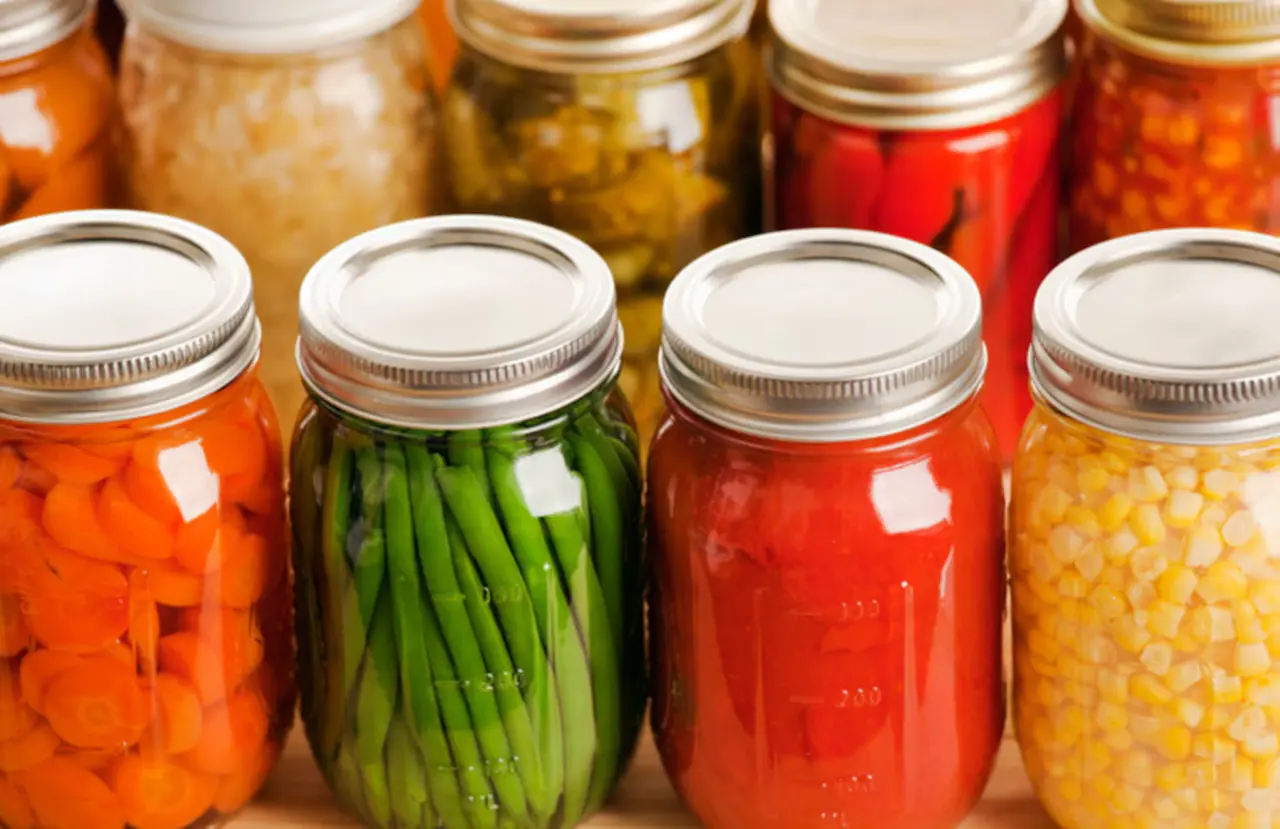 Questo errore manda a monte le conserve fatte in casa: la correzione sicura