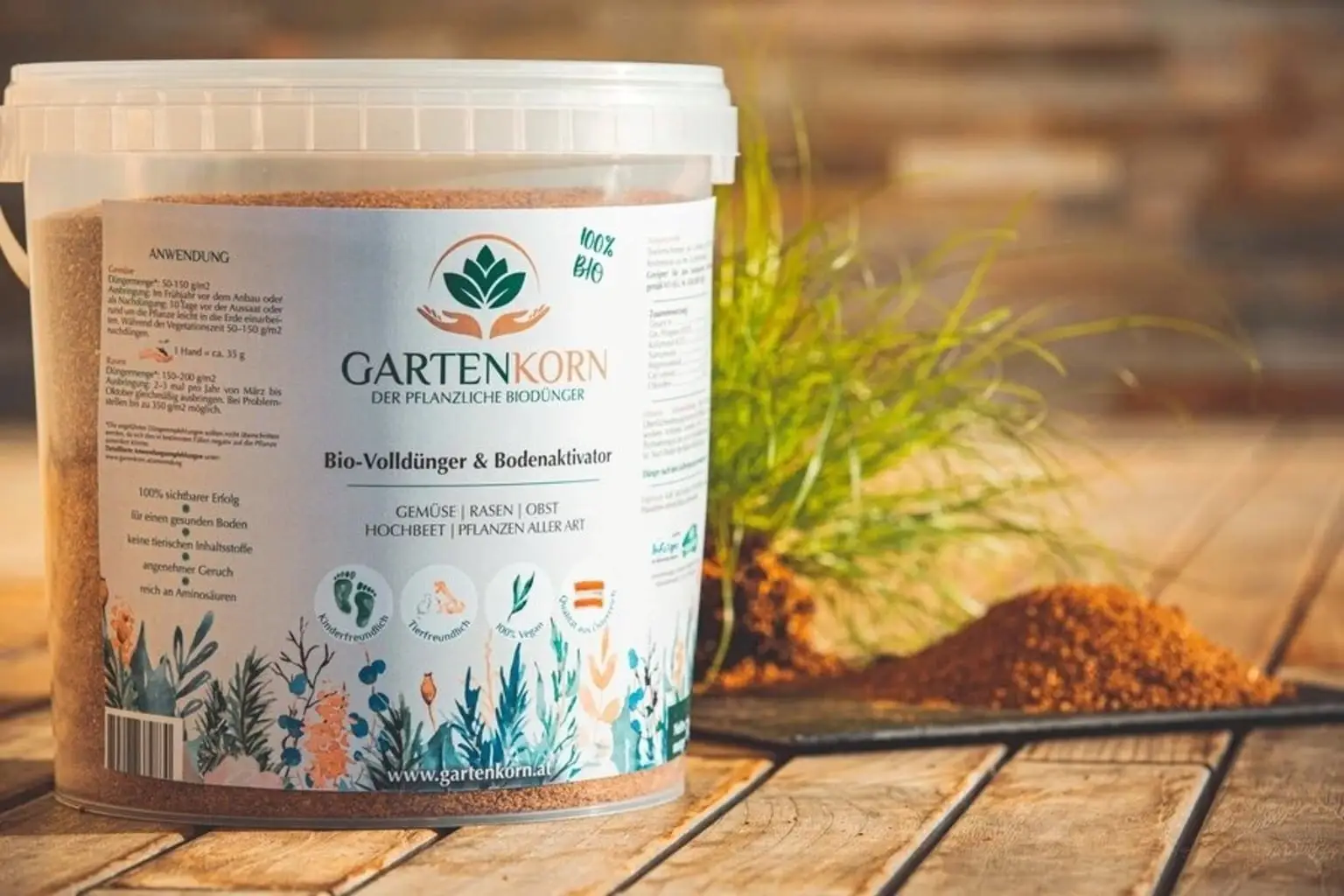 Residui di caffè nei vasi da balcone: scopri l’azione inaspettata sul terreno Residui di caffè nei vasi da balcone: scopri l’azione inaspettata sul terreno