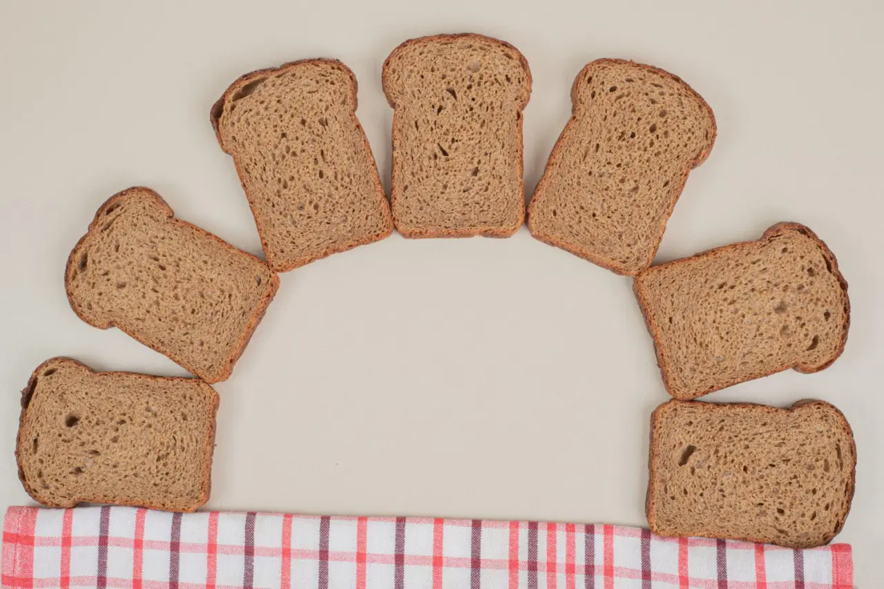 Pane integrale e pressione: i benefici riconosciuti dai medici italiani Pane integrale e pressione: i benefici riconosciuti dai medici italiani